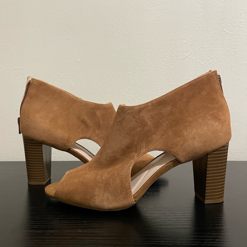 Alfani Women’s Myelles Brown Suede Ankle Boot